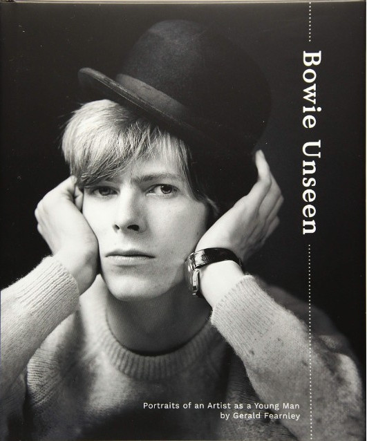 Bowie Unseen: Portraits of an Artist as a Young Man Bowie Unseen: Portraits of an Artist as a Young Man