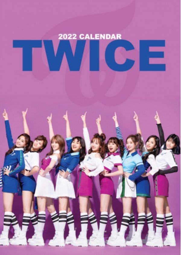 לוח שנה 2022 - Twice (קיי פופ)