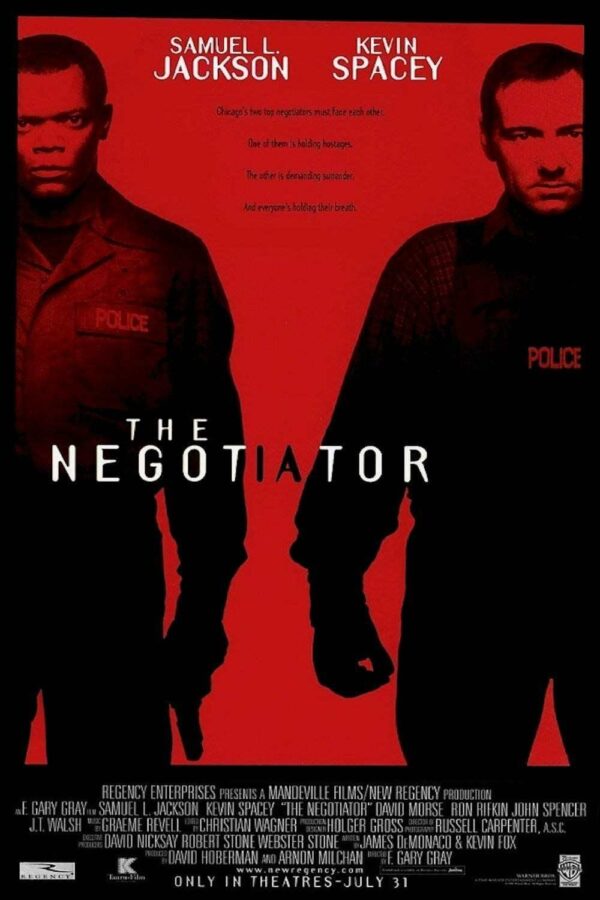 המתווך | The Negotiator