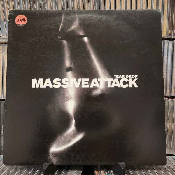 Massive Attack – Tear Drop