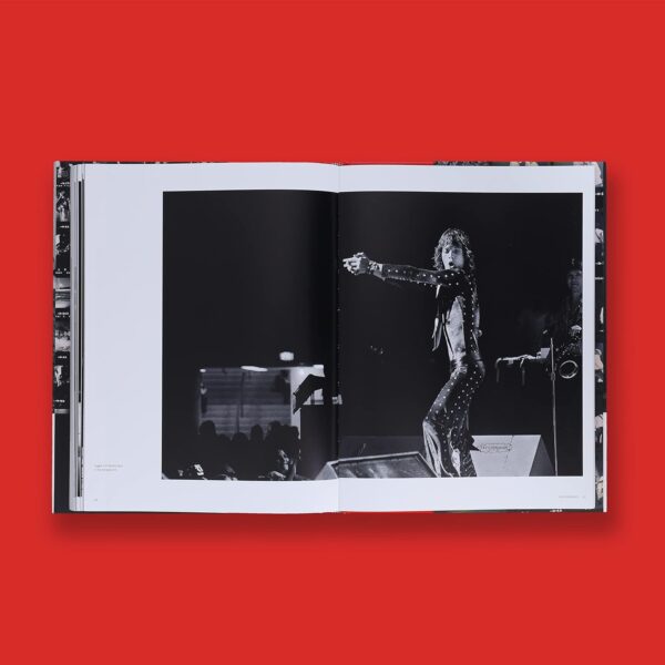 ⁦Rolling Stones - The Rolling Stones 1972 50Th Anniversary Edition Paperback Book⁩ – תמונה ⁦4⁩