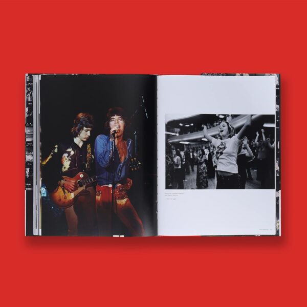 ⁦Rolling Stones - The Rolling Stones 1972 50Th Anniversary Edition Paperback Book⁩ – תמונה ⁦3⁩