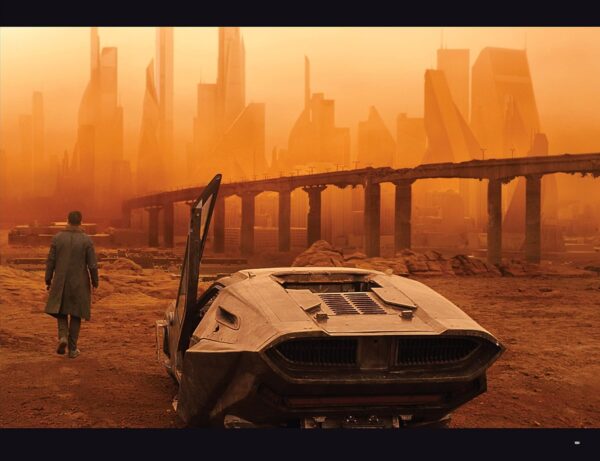 ⁦The Art and Soul of Blade Runner 2049 - Revised and Expanded⁩ – תמונה ⁦4⁩