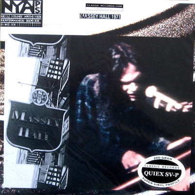 Neil Young - Massey Hall 1971 Neil Young - Massey Hall 1971