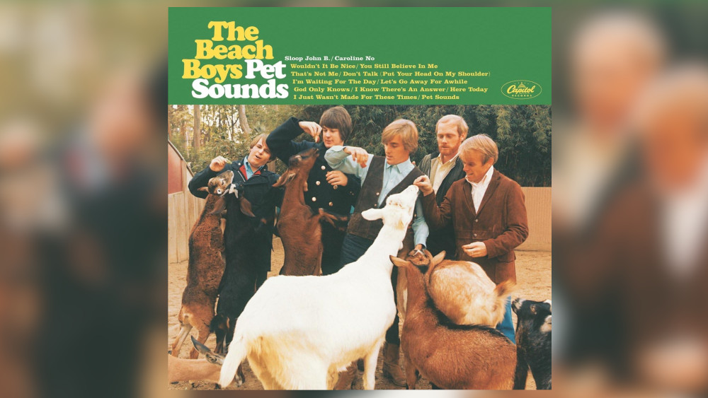 60 שנה לאלבום Pet Sounds של הביץ' בויז - חברי הלהקה מאכילים עזים בגן חיות על גבי העטיפה