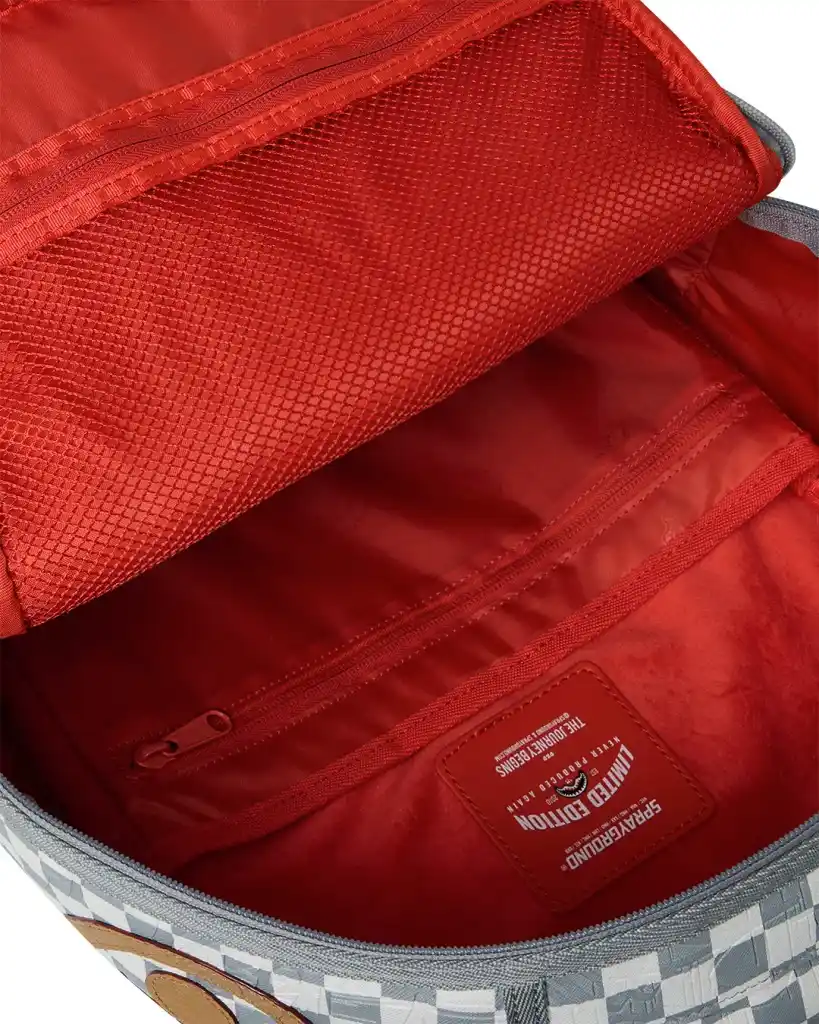 Sprayground - Embossed Cream Check Backpack Sprayground - Embossed Cream Check Backpack – תמונה 7