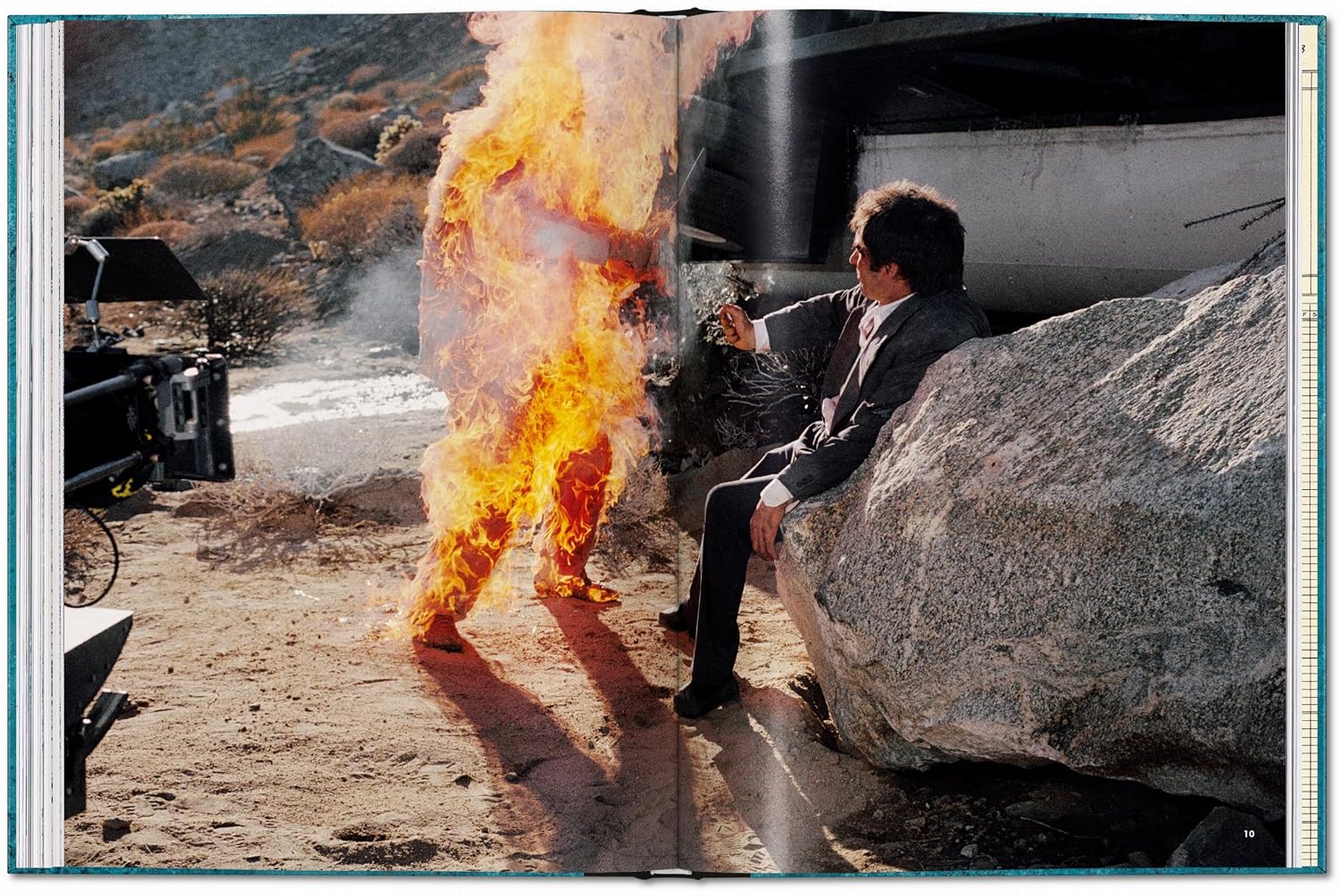 The James Bond Archives: The Complete Films The James Bond Archives: The Complete Films – תמונה 5